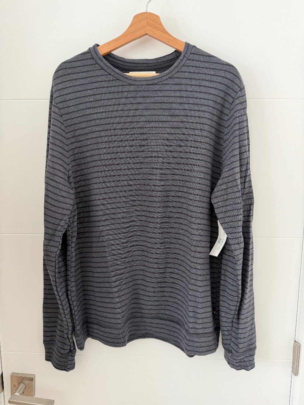 NWT Sol Angeles Mens Striped Crewneck Sweatshirt Charcoal Black Made in USA L